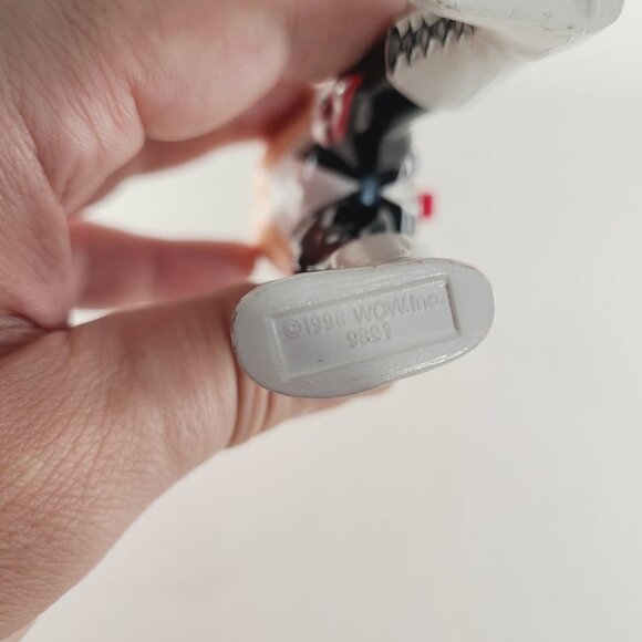 WCW Rey Mysterio Super Kick 1998 Wrestling Action Figure San Francisco Toymakers - Picture 8 of 8